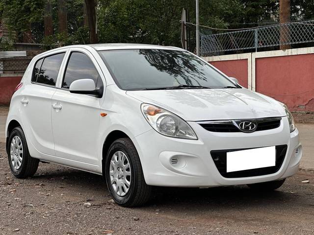 https://images10.gaadi.com/usedcar_image/4541543/original/processed_a75b556abf50ec0c428f65d29a66a254.jpg?imwidth=6400