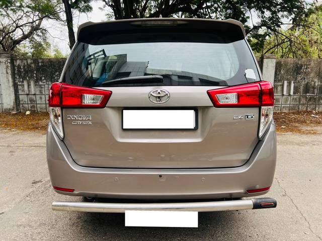 https://images10.gaadi.com/usedcar_image/4541548/original/processed_f65d960fb93939f702acfadbbe9d3f5b.jpg?imwidth=6402