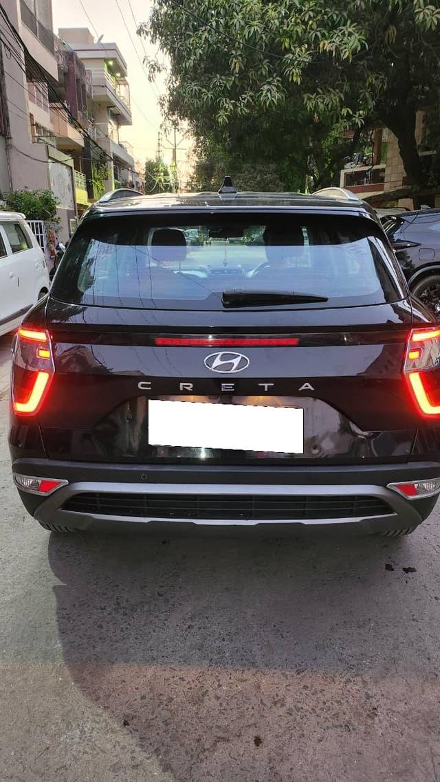 https://images10.gaadi.com/usedcar_image/4541603/original/processed_d23f055ffa8f9a468c557df298a5fe35.jpg?imwidth=6401