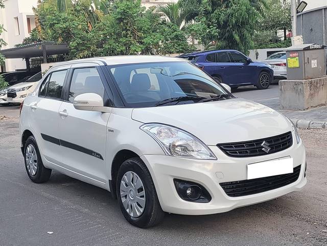 https://images10.gaadi.com/usedcar_image/4541604/original/processed_57e156bdbfe8c8784e3534cbf98c8a40.jpg?imwidth=6400