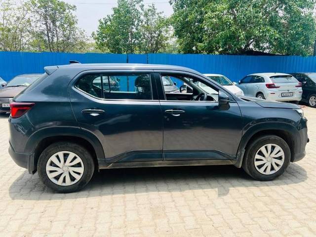 https://images10.gaadi.com/usedcar_image/4541616/original/processed_22150cd4-bdfe-4f0c-bf84-15bad1d9d534.jpeg?imwidth=6401
