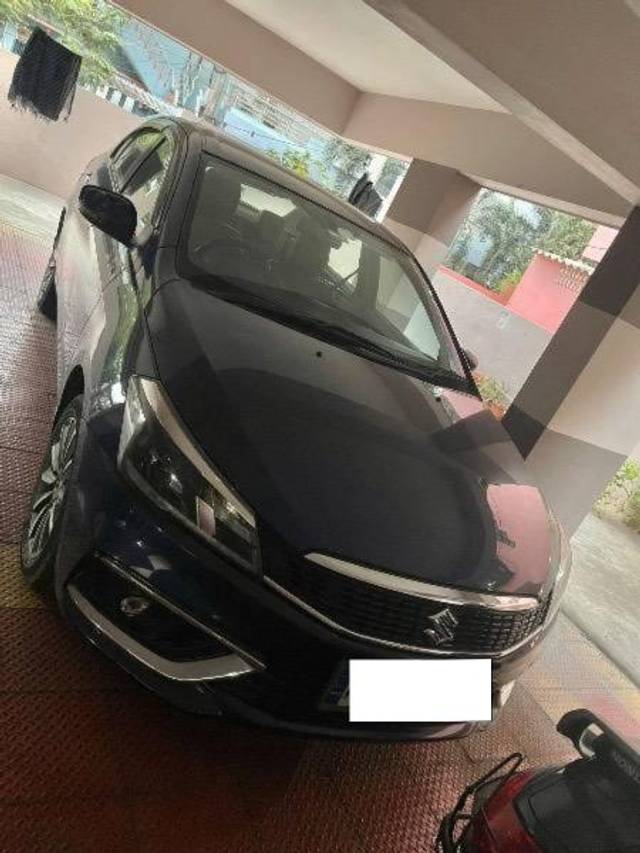 https://images10.gaadi.com/usedcar_image/4541621/original/processed_b2e2a4bd-38d4-4e9e-8dff-9a471cd04aaa.jpeg?imwidth=6400