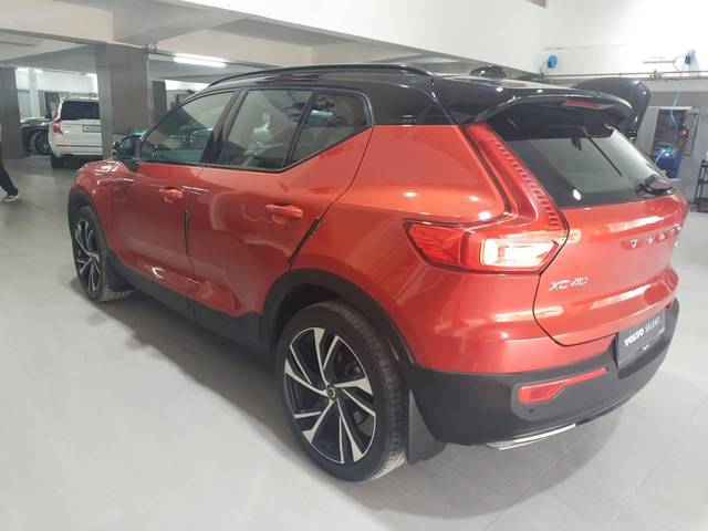 https://images10.gaadi.com/usedcar_image/4541643/original/processed_648334f749d9e53e5297f5fb22f8118e.jpeg?imwidth=6402