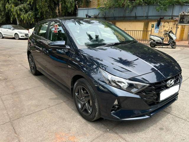 https://images10.gaadi.com/usedcar_image/4541656/original/processed_62778781c121ca34daa9655c87ad7be8.jpg?imwidth=6400
