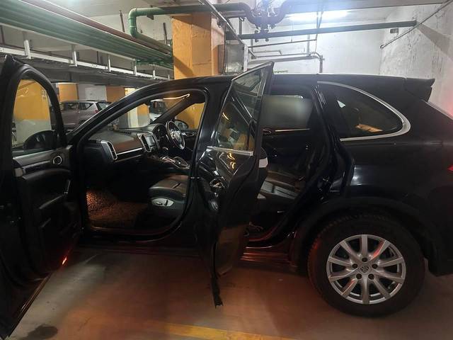 https://images10.gaadi.com/usedcar_image/4541657/original/processed_faac48c6-bb3e-4e01-bff6-08fd5a466649.jpg?imwidth=6401
