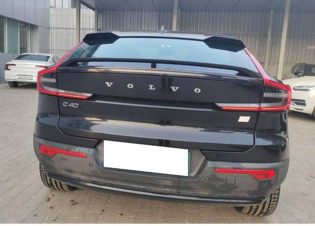 https://images10.gaadi.com/usedcar_image/4541715/original/processed_af73ceeca6f1e4af5ff6980187ca2252.jpg?imwidth=6401