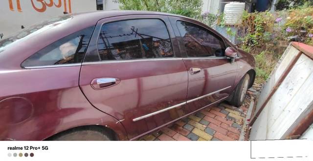 https://images10.gaadi.com/usedcar_image/4541726/original/processed_d4b60efc-29bb-4d45-a554-c6f80f8f87bc.jpeg?imwidth=6400