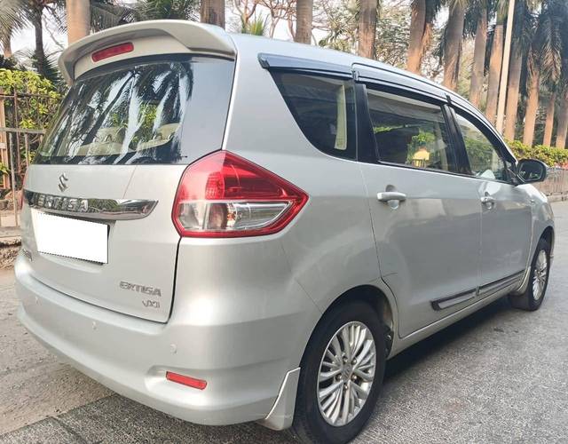 https://images10.gaadi.com/usedcar_image/4541739/original/processed_7a9a7d4083bfab1d48f52417252d7917.jpeg?imwidth=6402