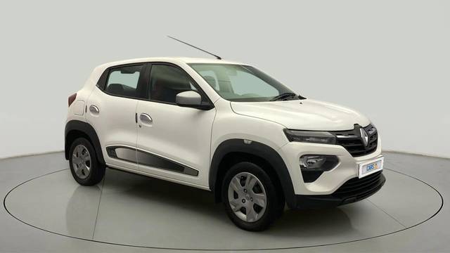 https://images10.gaadi.com/usedcar_image/4541750/original/8f8c067de4b39a56a8ca3f6f184f481b.jpg?imwidth=6400
