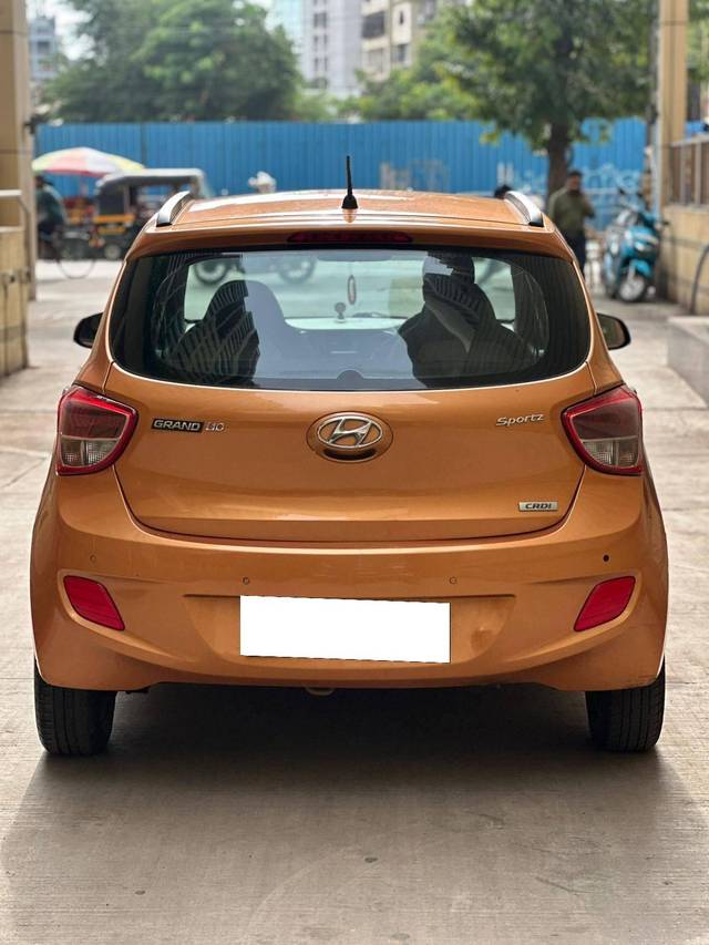 https://images10.gaadi.com/usedcar_image/4541774/original/processed_aa8cac04bebd5817824fdd77d273ff56.jpg?imwidth=6402