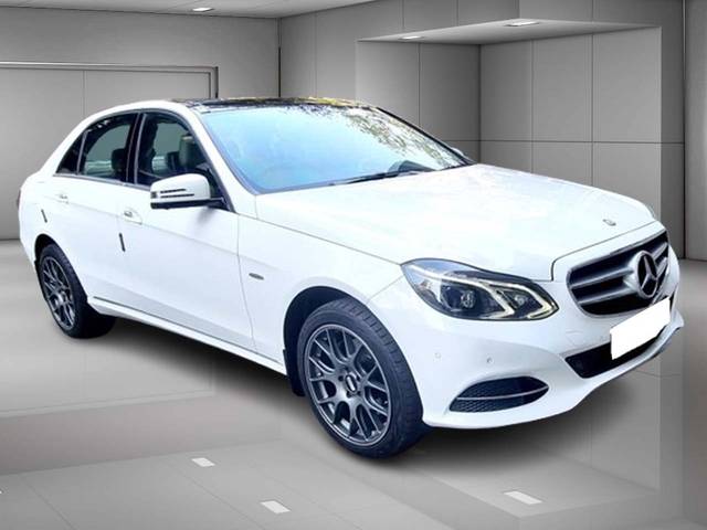 https://images10.gaadi.com/usedcar_image/4541779/original/50bb8c95de07c94c7d4bb20a3170d142.jpeg?imwidth=6400