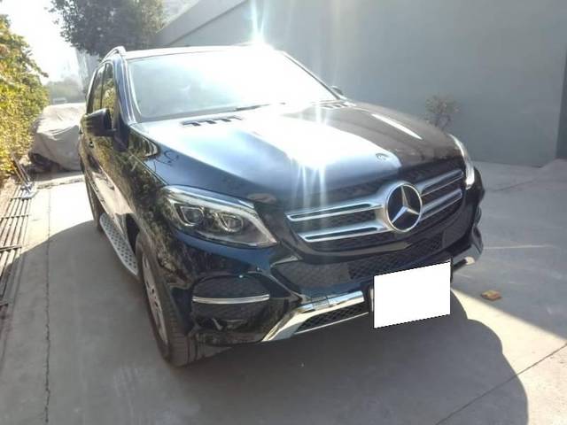 https://images10.gaadi.com/usedcar_image/4541788/original/processed_9e2cb484-5e61-42de-8d50-31b92eb0fb22.jpg?imwidth=6400