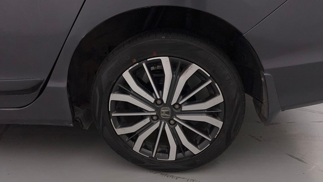 Second-hand 2017 Honda City VX MT for sale in Ghaziabad-19