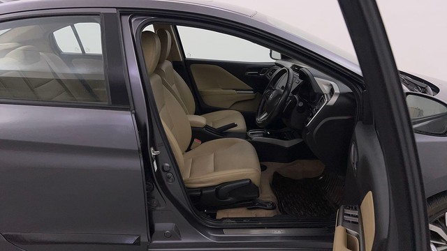 Second-hand 2017 Honda City VX MT for sale in Ghaziabad-15