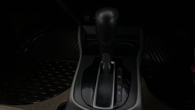 Second-hand 2017 Honda City VX MT for sale in Ghaziabad-12