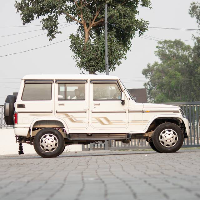 https://images10.gaadi.com/usedcar_image/4541895/original/cffe0ef954814e87134617f10766f048.jpg?imwidth=6401