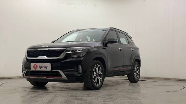 https://images10.gaadi.com/usedcar_image/4541904/original/85ba4a74657200201ed50332ff786270.JPG?imwidth=6400