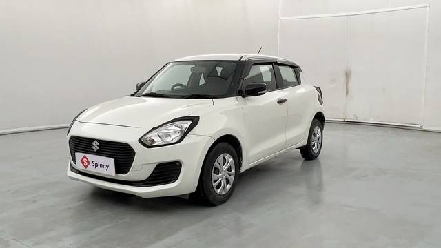 https://images10.gaadi.com/usedcar_image/4541923/original/e2b9badbec42cd8080bd02c13f82fee5.JPG?imwidth=6400