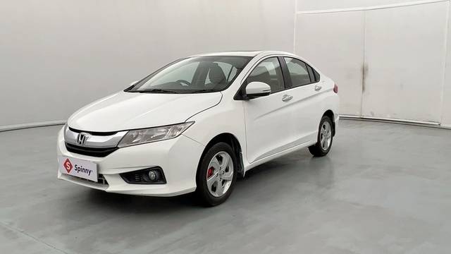 https://images10.gaadi.com/usedcar_image/4541924/original/8f8dea88481781da60b377e6ea2ab0d6.JPG?imwidth=6400