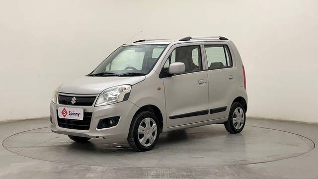 https://images10.gaadi.com/usedcar_image/4541941/original/a66c2a4d194f59177b0a443c6cbc868f.JPG?imwidth=6400