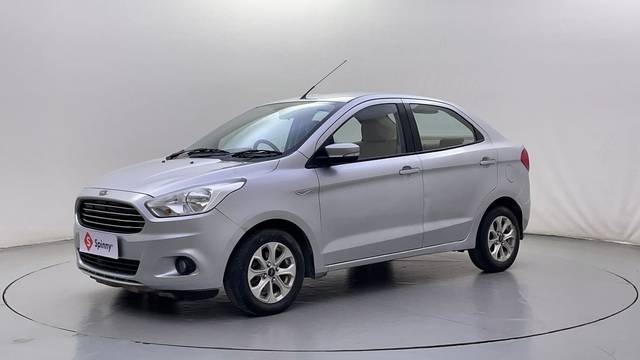 https://images10.gaadi.com/usedcar_image/4541958/original/3ab1da6b4808c1ae72de07dc24113eb0.JPG?imwidth=6400