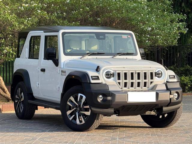https://images10.gaadi.com/usedcar_image/4541972/original/processed_021ee9a65451d93fefb1b2a171dd8b02.jpg?imwidth=6400
