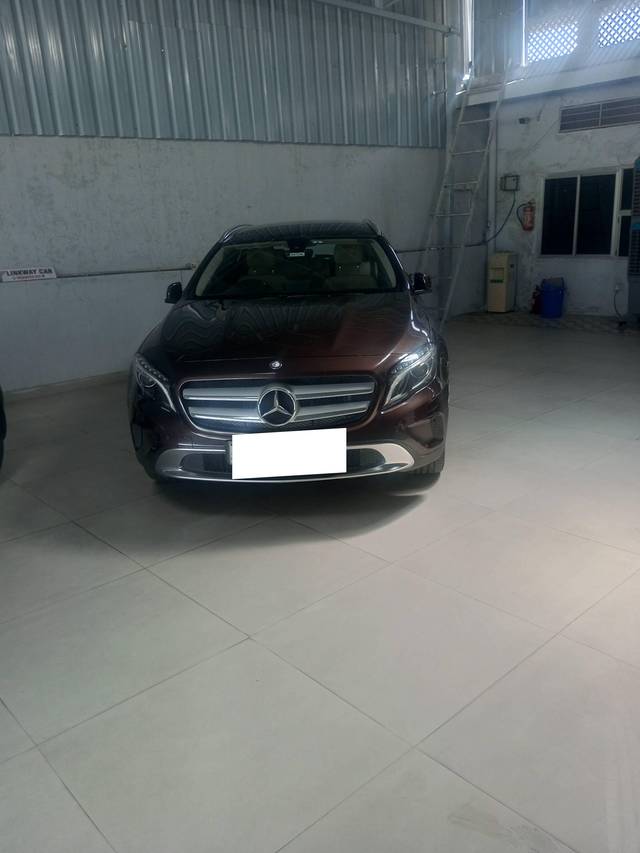 https://images10.gaadi.com/usedcar_image/4541999/original/processed_5996c9ba44e3042230cb82736f033fb5.jpg?imwidth=6400
