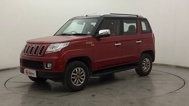 https://images10.gaadi.com/usedcar_image/4542001/original/5546abae5043cace2c337a141ba551a1.JPG?imwidth=6400