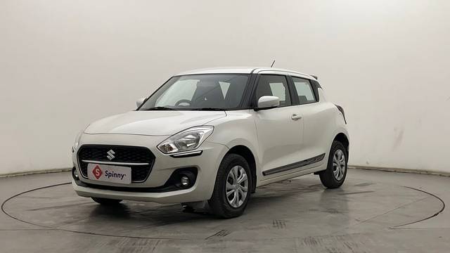 https://images10.gaadi.com/usedcar_image/4542004/original/6cb4c94f45f439458e3bc3f82d6695cd.JPG?imwidth=6400