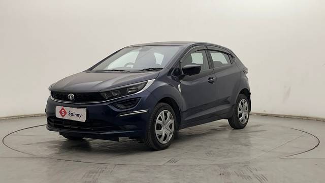 https://images10.gaadi.com/usedcar_image/4542022/original/ca3f8b4f0f3351dc0dae2d1115c9f79e.JPG?imwidth=6400