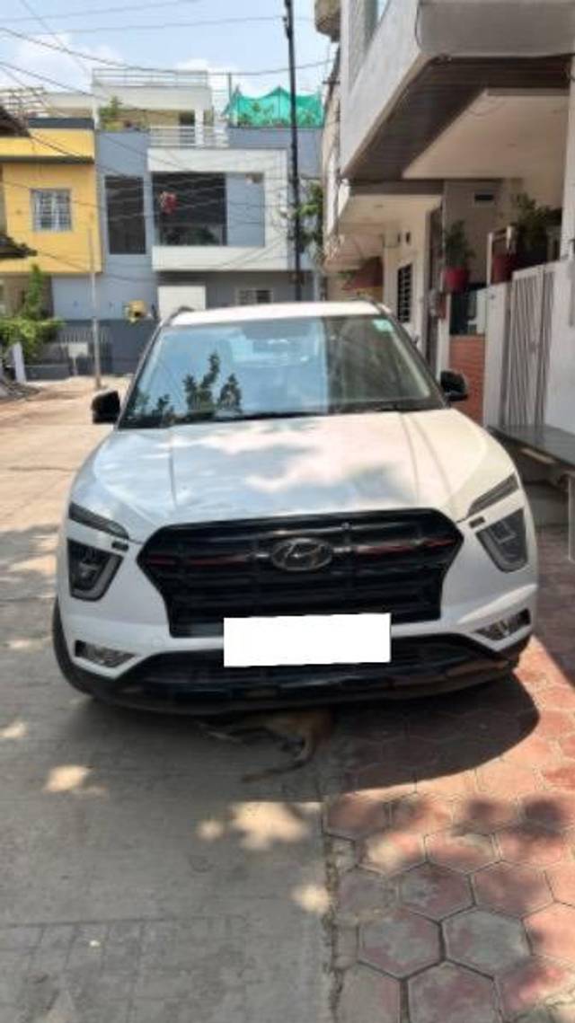 https://images10.gaadi.com/usedcar_image/4542029/original/processed_6a41346e-912a-457d-8dde-08179ee10563.jpeg?imwidth=6400