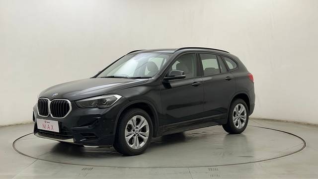 https://images10.gaadi.com/usedcar_image/4542035/original/fa3555c96193c5fe28ab5f05f8f205b4.JPG?imwidth=6400