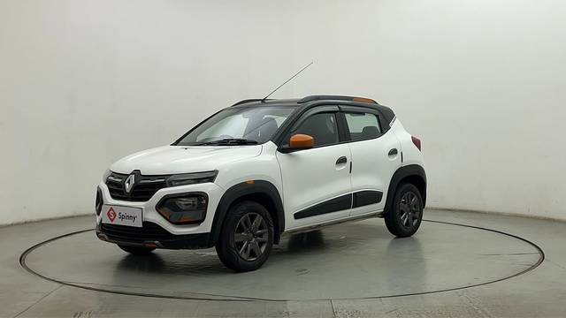 https://images10.gaadi.com/usedcar_image/4542036/original/1e8d647f7eba1bd30ec5cd87fa973d31.JPG?imwidth=6400