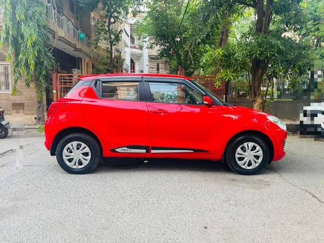 https://images10.gaadi.com/usedcar_image/4542051/original/processed_ed354160e00e8cb07d98d54ed03729bc.jpeg?imwidth=6401