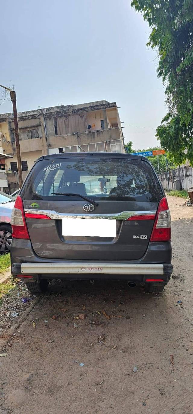 https://images10.gaadi.com/usedcar_image/4542088/original/processed_cfdde825-50a1-4f81-a465-718c8296b6cd.jpg?imwidth=6402