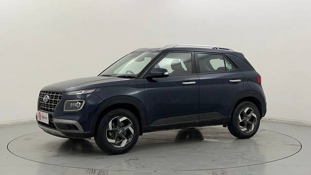 https://images10.gaadi.com/usedcar_image/4542121/original/13bf3890c1f33259ba0294c0cfc7aad2.JPG?imwidth=6400