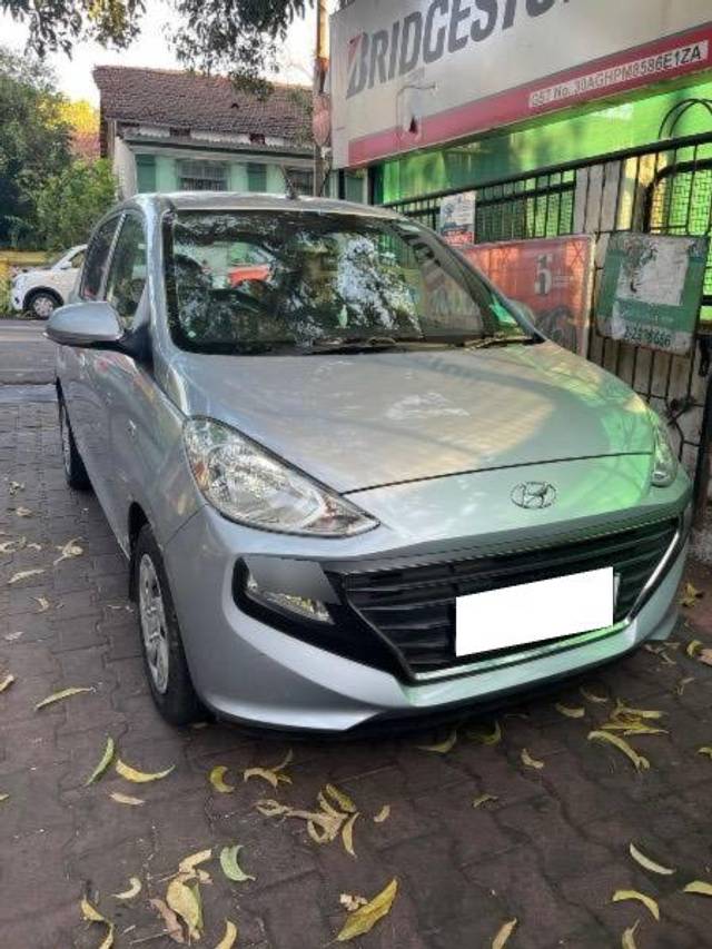 https://images10.gaadi.com/usedcar_image/4542128/original/processed_ba10d9f1-fe5f-4f3f-8f56-b4d002d390b0.jpeg?imwidth=6400