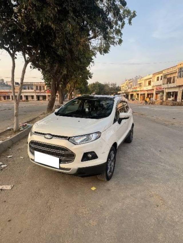 https://images10.gaadi.com/usedcar_image/4542146/original/processed_71eed6d7-01a7-4deb-959d-3f545fd7d2d8.jpeg?imwidth=6400