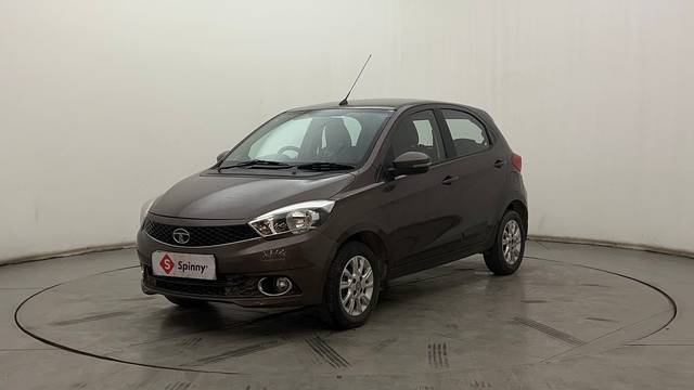 https://images10.gaadi.com/usedcar_image/4542157/original/fbcea7d6e3f2405209949874c1e57585.JPG?imwidth=6400