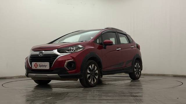 https://images10.gaadi.com/usedcar_image/4542173/original/2c90e6294e5cb122d3c96c4f11872f19.JPG?imwidth=6400