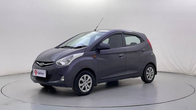 https://images10.gaadi.com/usedcar_image/4542226/original/783e2bf8218ffcbcdf64be89ea9eef6d.JPG?imwidth=6400