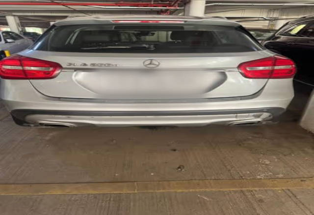 https://images10.gaadi.com/usedcar_image/4542232/original/50160078-8e20-4b3c-ad42-0a0e41e72776.?imwidth=6401