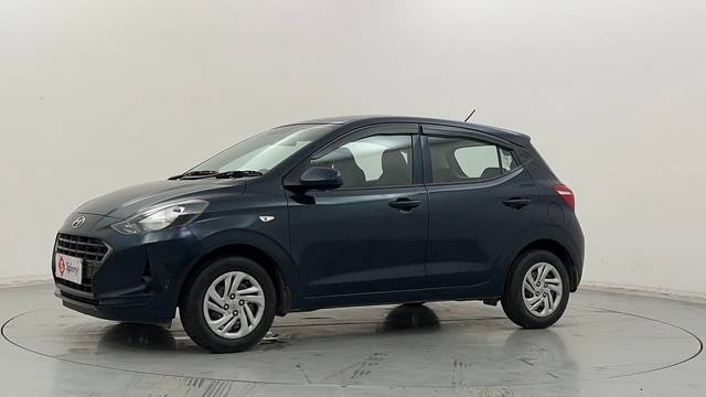 https://images10.gaadi.com/usedcar_image/4542244/original/bb4196d3645111b7632a7d2df7a3342b.JPG?imwidth=6400