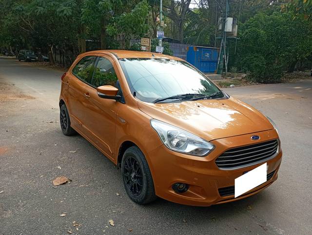 https://images10.gaadi.com/usedcar_image/4542260/original/processed_950ce1f1a74d35d5741ea68529464a70.jpg?imwidth=6400