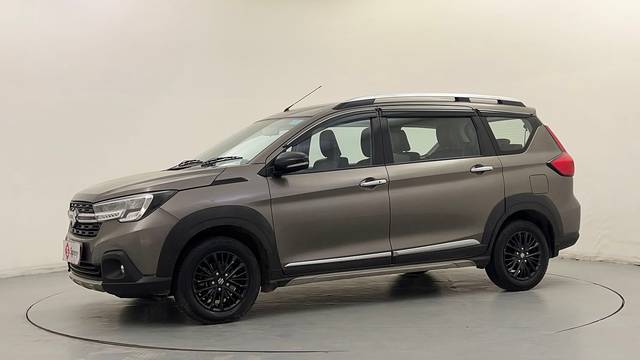 https://images10.gaadi.com/usedcar_image/4542271/original/c08287b3058e8e44ddb3d96513cdc516.JPG?imwidth=6400