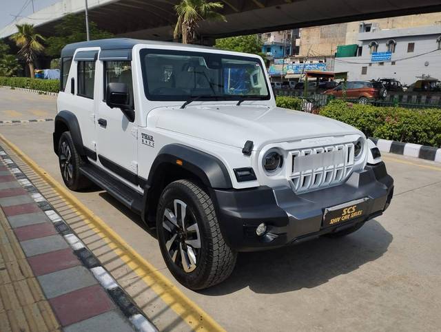 https://images10.gaadi.com/usedcar_image/4542325/original/processed_54611c7a11581d23706cef8faefb43d3.jpg?imwidth=6400