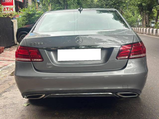 https://images10.gaadi.com/usedcar_image/4542378/original/processed_ec4b476c9ab1e28702fe778542dde839.jpg?imwidth=6401