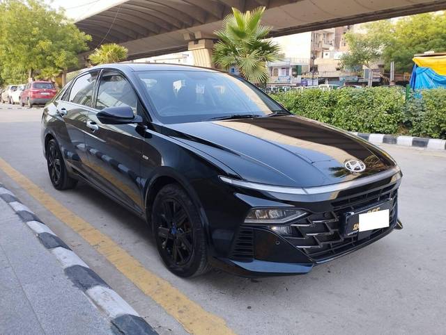 https://images10.gaadi.com/usedcar_image/4542380/original/processed_9eb46deda3a9ddb99ac66ad06e5d1d7f.jpg?imwidth=6400