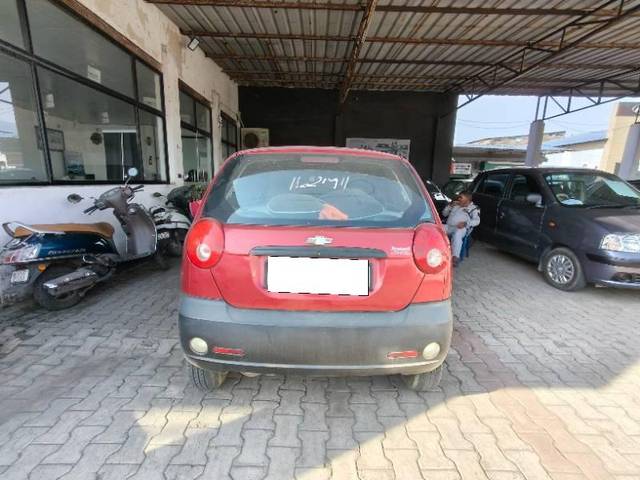 https://images10.gaadi.com/usedcar_image/4542385/original/processed_a4180d0b-54a1-4429-a5dd-ffb286dc3e51.jpg?imwidth=6402
