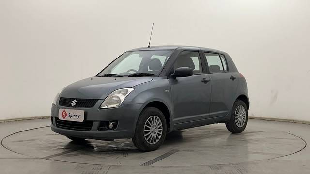 https://images10.gaadi.com/usedcar_image/4542407/original/f2bdbecb9c3204a5ccb73af8465277ee.JPG?imwidth=6400